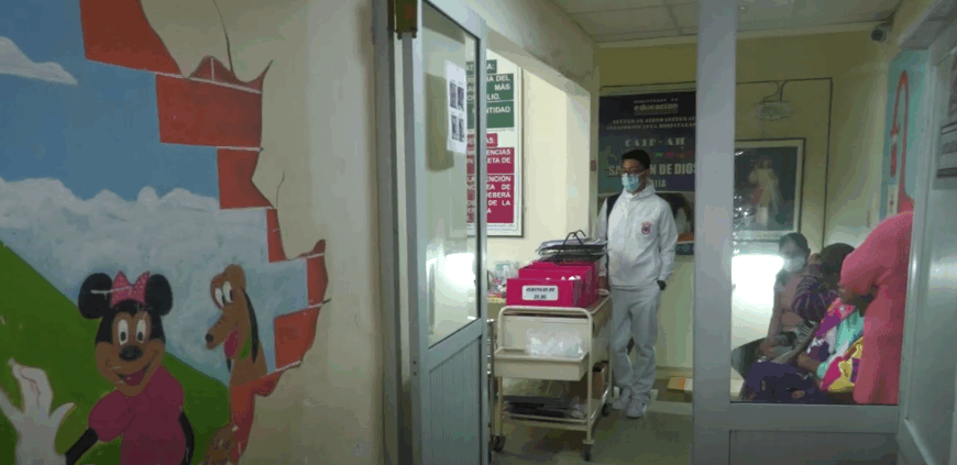 DOS MENORES SON INTERNADOS EN EL HOSPITAL POR PRESENTAR INFLUENZA