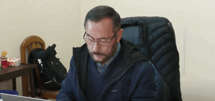 RETIENEN A GALLARDO PARA REVERTIR ELIMINACIÓN DE UN CURSO DEL L. CAMPERO