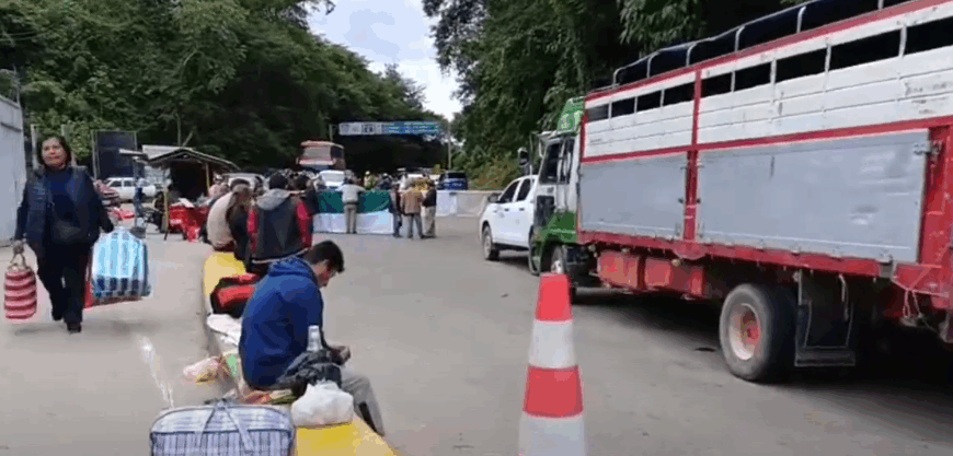 BLOQUEAN BERMEJO EN DEMANDA DE…