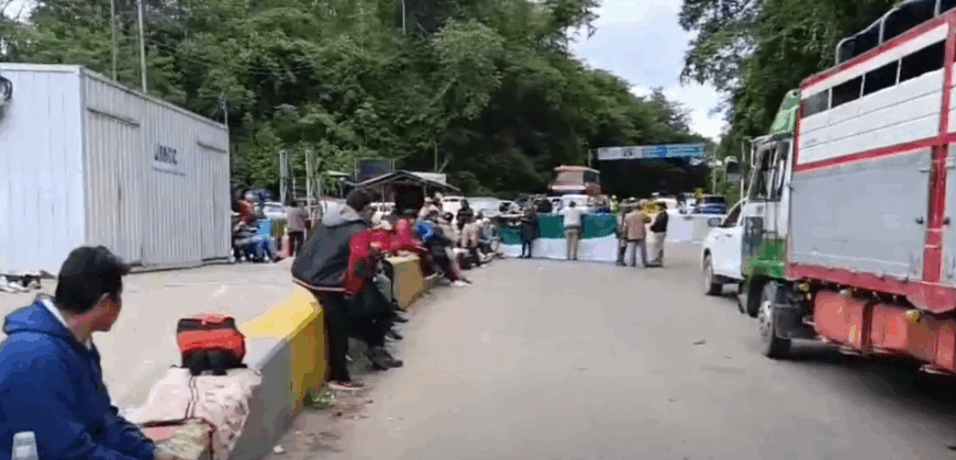 INTENSIFICAN BLOQUEOS EN BERMEJO POR DOTACIÓN DE ITEMS DE SALUD