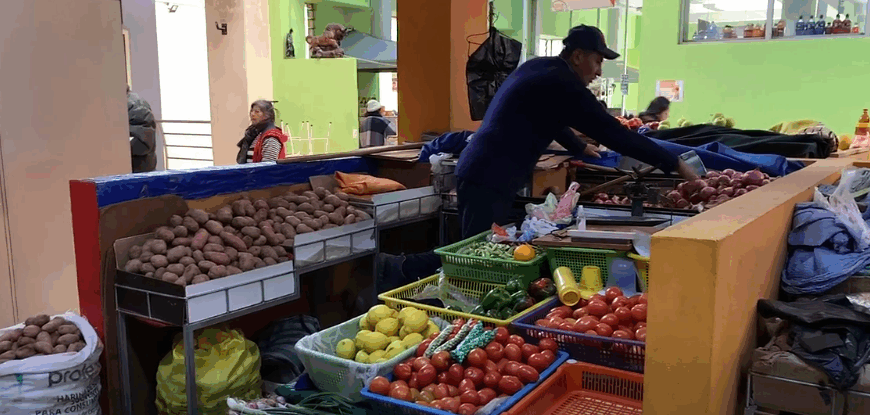 REGISTRAN BAJOS PRECIOS DE VERDURAS EN MERCADO LA LOMA