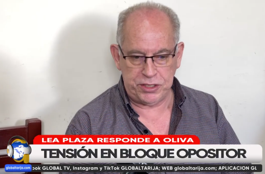 LEA PLAZA DE CAMINO AL CAMBIO LLAMA “MALCRIADO E INSOLENTE” A ADRIAN OLIVA