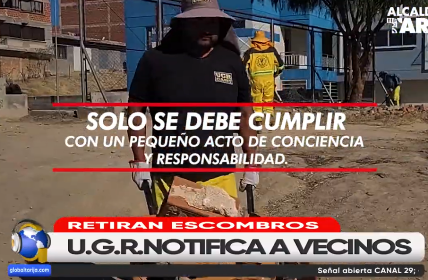 MUNICIPIO NOTIFICA A INFRACTORES POR DEJAR ESCOMBROS EN LAS ACERAS