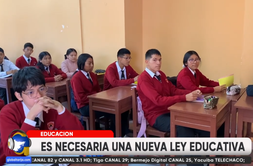 MAGISTERIO NO QUIERE QUE RFORMA EDUCATIVA SEA COPIA EXTRANGERA