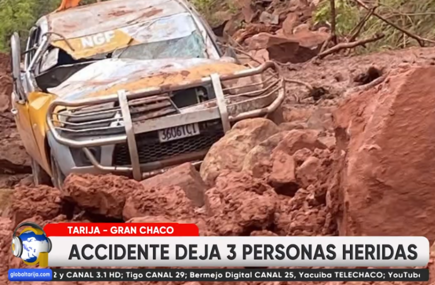 DERRUMBES PROVOCAN ACCIDENTE CON UN SALDO DE 3 HERIDOS